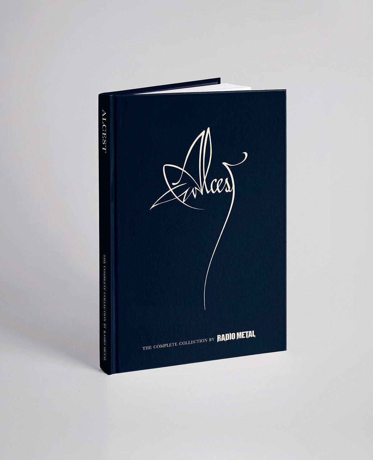 Radio metal ÉDITIONS – Livre Officiel Alcest: The complete Collection (FR or ENG)